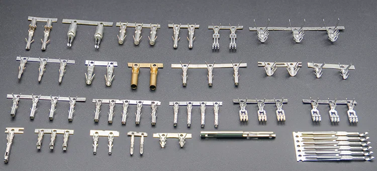 Donanım Paslanmaz Çelik Bakır Damgalama Parçaları Erkek ve Dişi Terminal