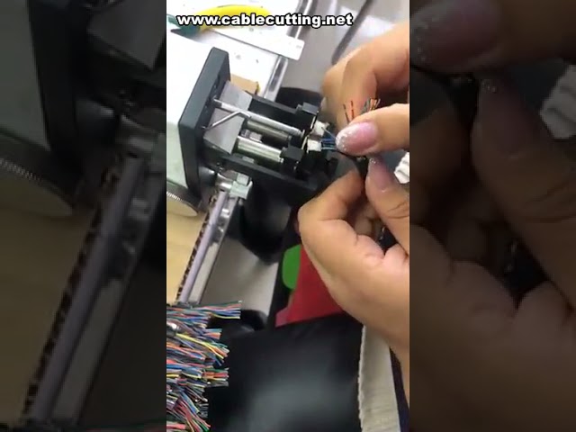 Unistrip Automotive Wire Stripping Machine, High Precision Wire Stripper