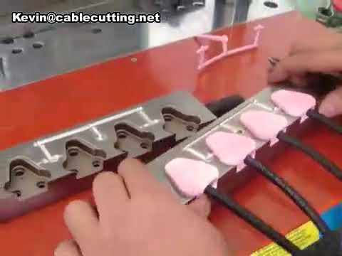 Elektrik Fişi Üretim Makineleri | Yüksek Performanslı Fiş Enjeksiyon Makinaları