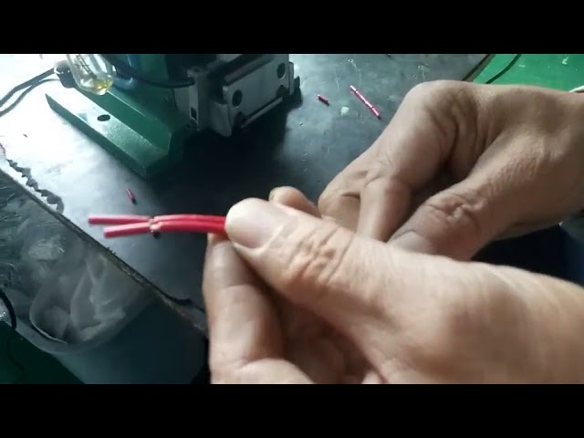 Dikey Pnömatik Kablo Sıyırma Makinesi 3 – Yüksek Hızlı Endüstriyel Çözüm