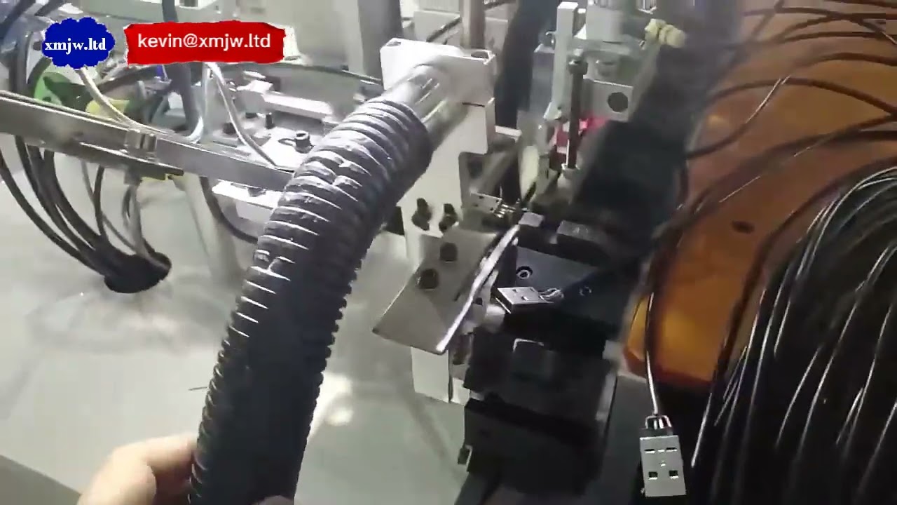 Mikro USB Konnektörler İçin Otomatik Lehimleme Makinesi - Hassas ve Yüksek Hızlı