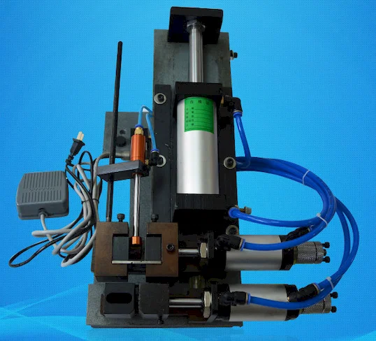 Pnömatik Tel Soyma Makinesi WPM-310 - Yarı Otomatik Tel Fırçalama Makinesi